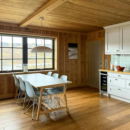 דירה Flat With Panoramic Views Of Hallingskarvet גיילו